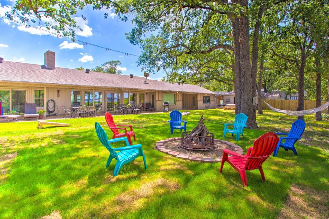 Lake View Tangled At Texoma Home With Hot Tub! Pottsboro Exterior photo